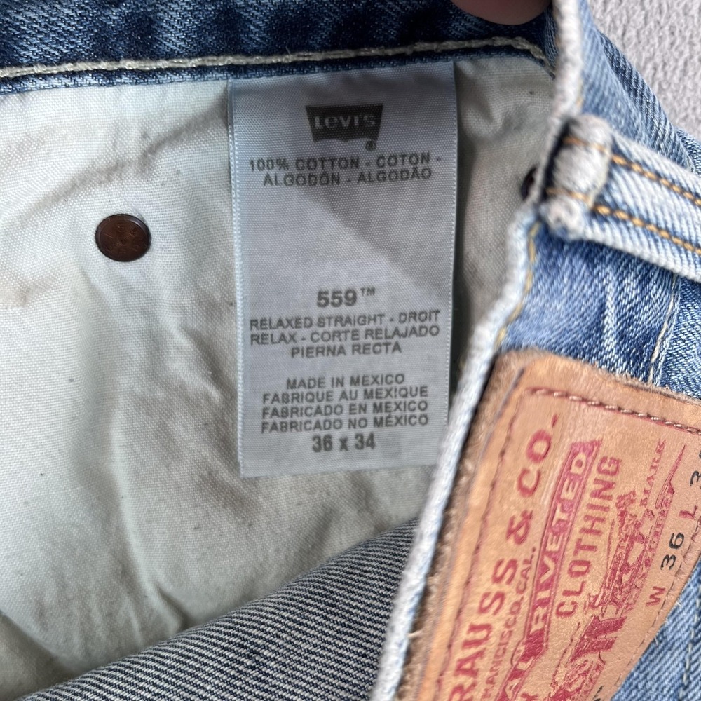 Levis 559 Jeans Mens 36x34 Blue Relaxed Straight Leg Denim Medium Wash Classic - Picture 6 of 12